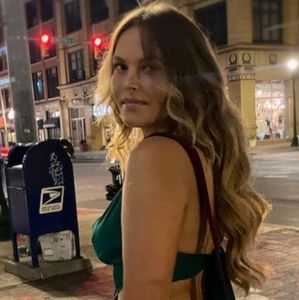 Meet your Posher, Teila